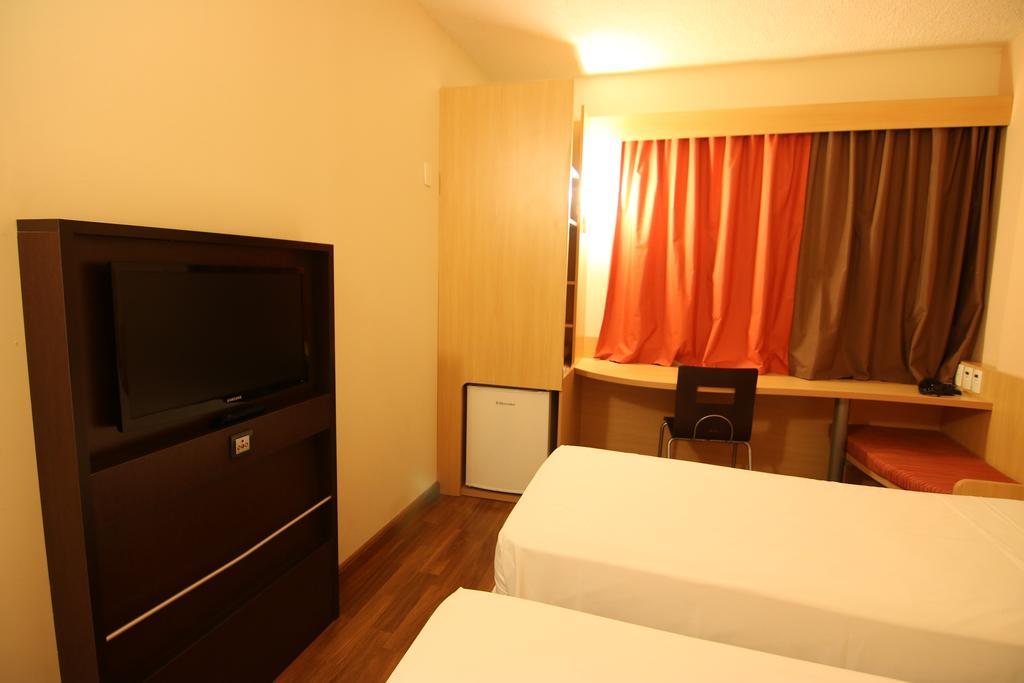 Samba Itaborai Hotel Екстериор снимка