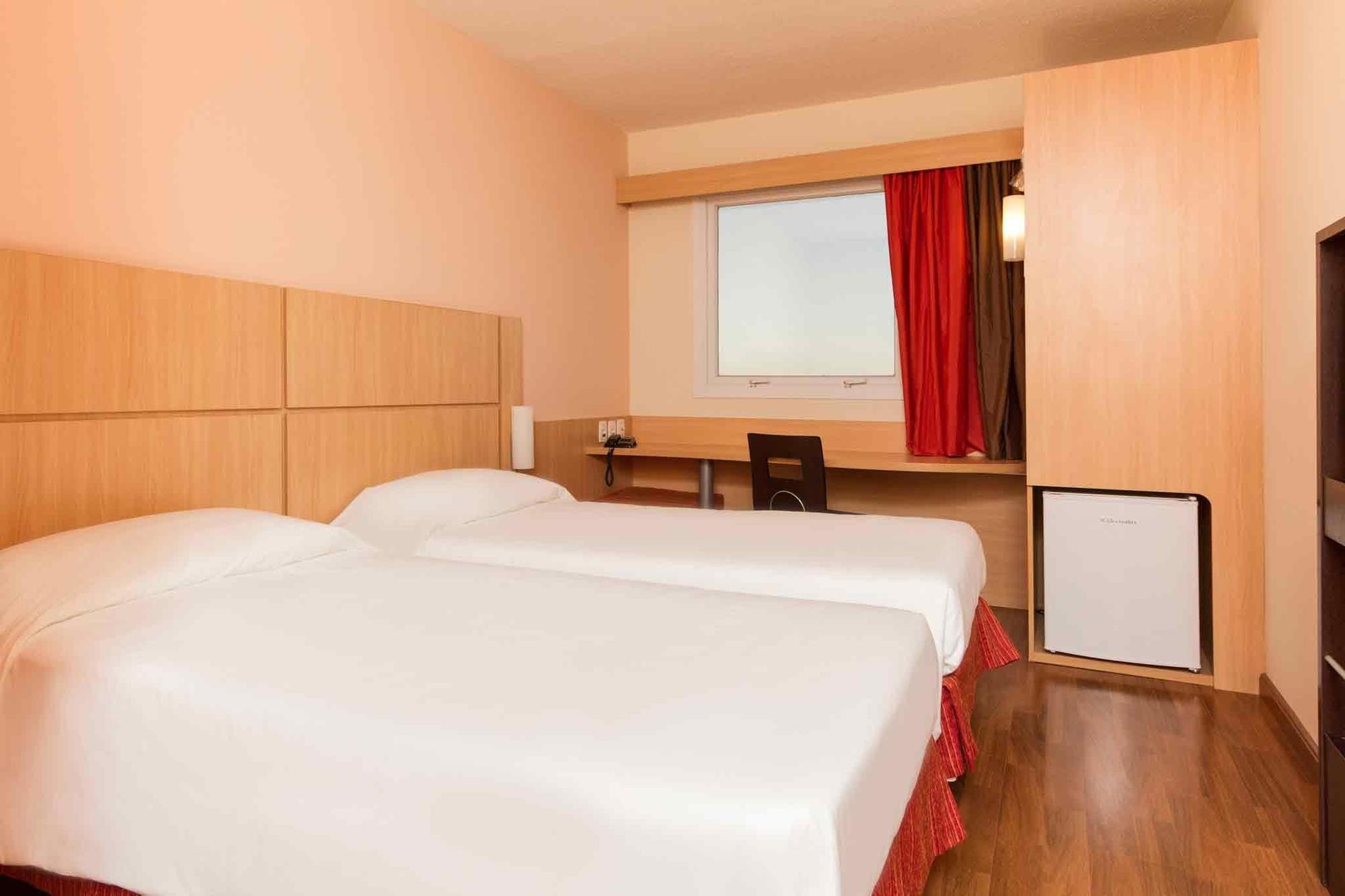 Samba Itaborai Hotel Екстериор снимка